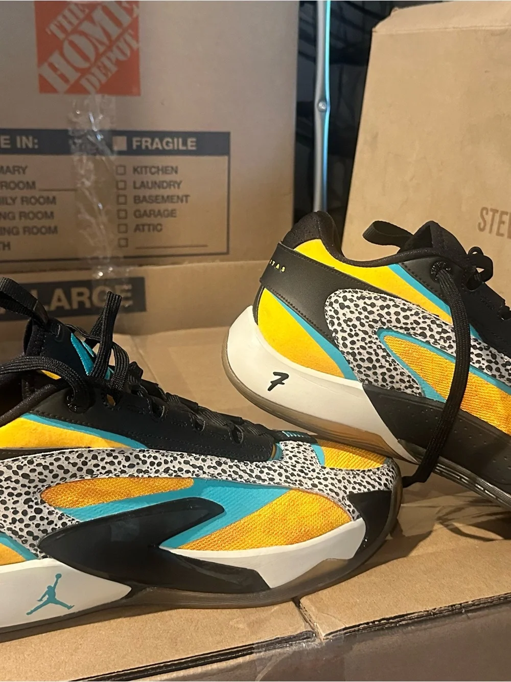 Jordan Low-Top Luka 2 Sneaker in Yellow, Black & Teal Accent